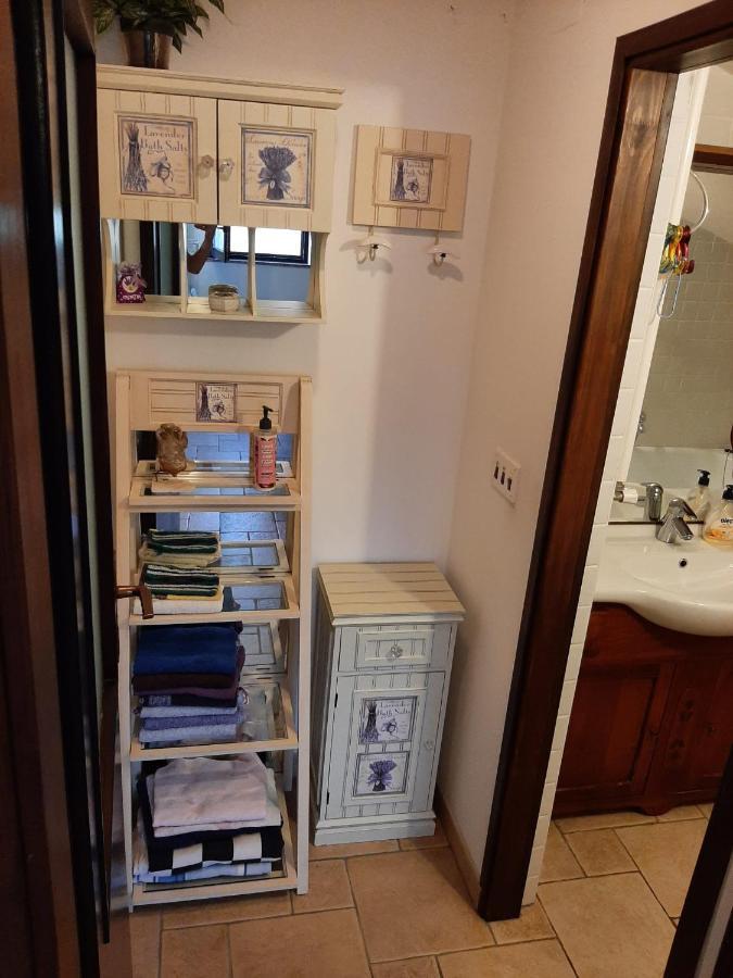 Nice, Cosy Studio Apartment With Shared Outdoor Pool Banjole Bagian luar foto